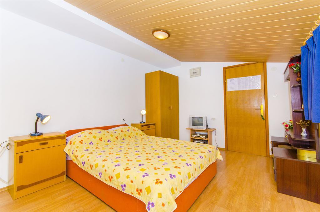 Apartments Nada Rogoznica  Exterior photo